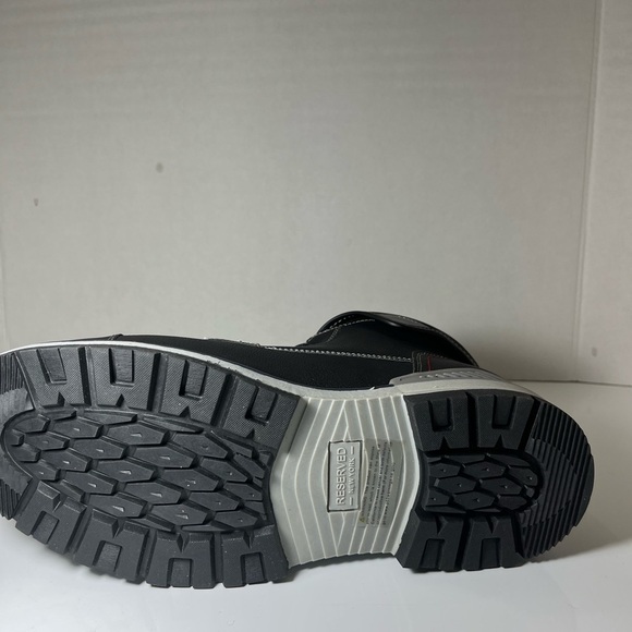 Reserved Footwear
Men's Neutron Work Boots - Picture 10 of 11